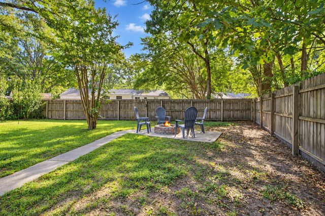 338 Stinson Drive, Charleston, SC 29407