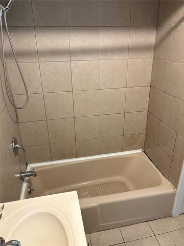 106 Saratoga Avenue, Yonkers, NY 10705