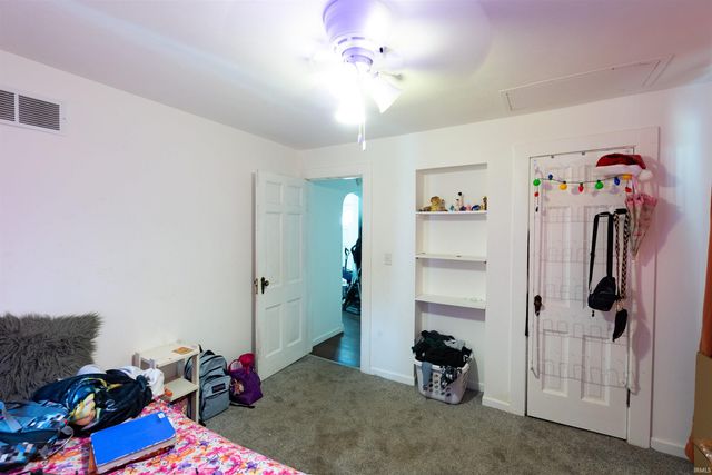 26589 County Road 4, Elkhart, IN 46514