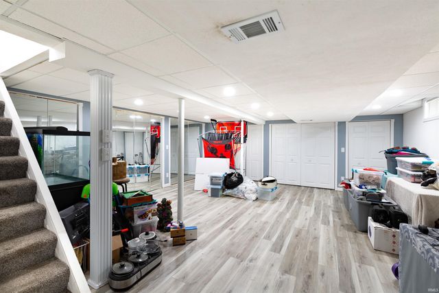 26589 County Road 4, Elkhart, IN 46514