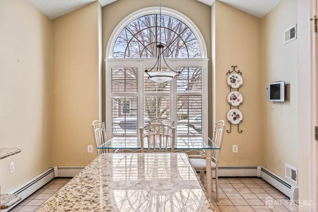 31 Sherwood Drive, Monroe, NJ 08831