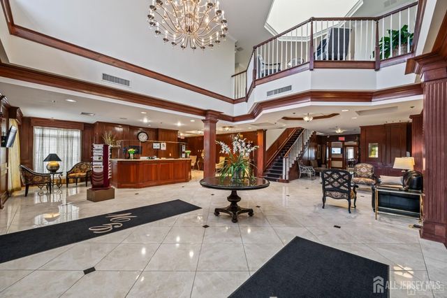 31 Sherwood Drive, Monroe, NJ 08831