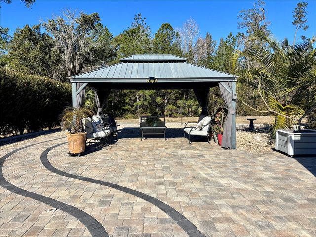 10273 NE 28TH LOOP, Silver Springs, FL 34488