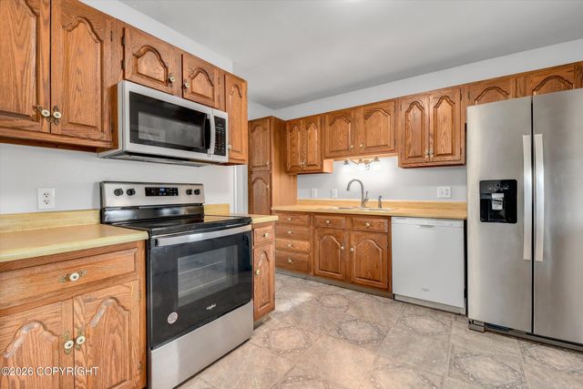 1640 Parkway Drive, Anchorage, AK 99504