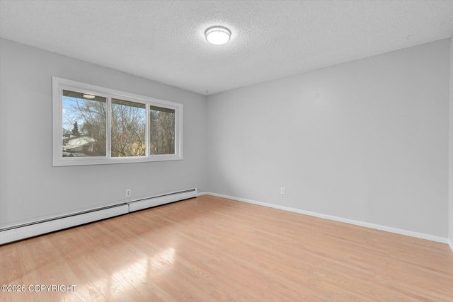1640 Parkway Drive, Anchorage, AK 99504