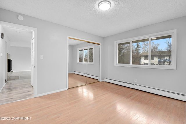 1640 Parkway Drive, Anchorage, AK 99504