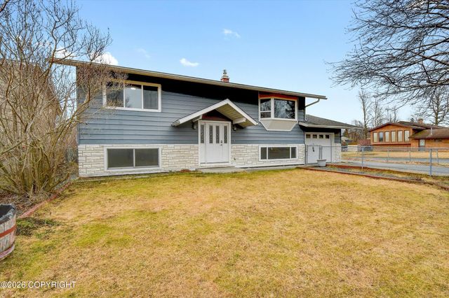 1640 Parkway Drive, Anchorage, AK 99504