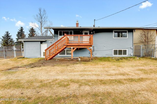 1640 Parkway Drive, Anchorage, AK 99504