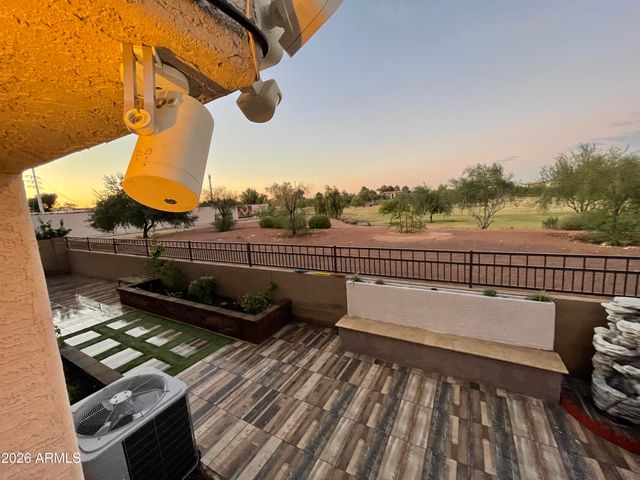 944 E ANDERSON Avenue, Phoenix, AZ 85022