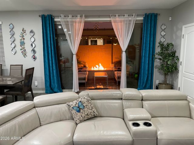 944 E ANDERSON Avenue, Phoenix, AZ 85022