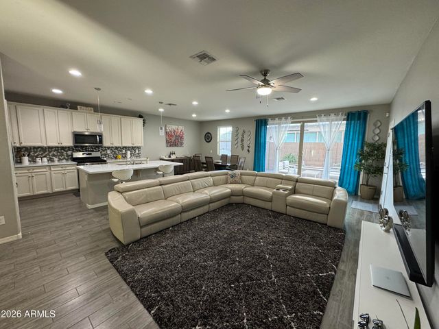 944 E ANDERSON Avenue, Phoenix, AZ 85022