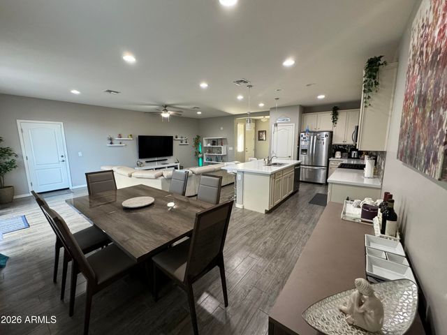 944 E ANDERSON Avenue, Phoenix, AZ 85022
