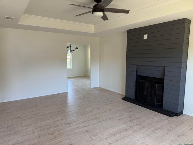 1523 CAMELLIA LN, New Braunfels, TX 78130