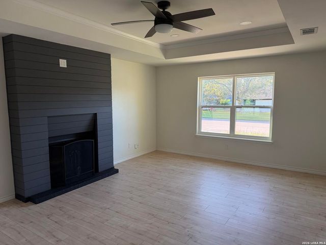 1523 CAMELLIA LN, New Braunfels, TX 78130
