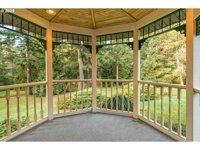 16003 Se CIELO Ct, Damascus, OR 97089