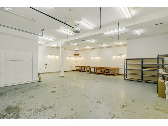 16003 Se CIELO Ct, Damascus, OR 97089