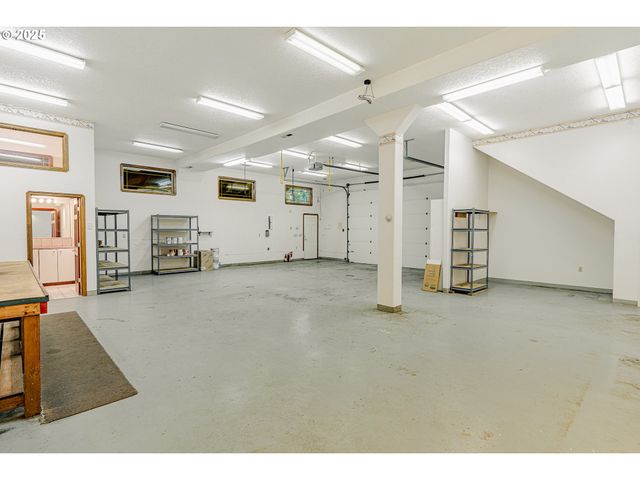 16003 Se CIELO Ct, Damascus, OR 97089