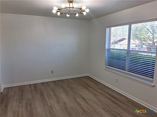 418 Cottonwood Drive, Copperas Cove, TX 76522