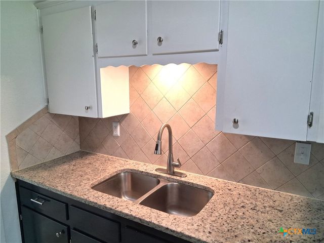 418 Cottonwood Drive, Copperas Cove, TX 76522