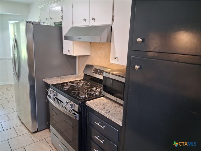 418 Cottonwood Drive, Copperas Cove, TX 76522