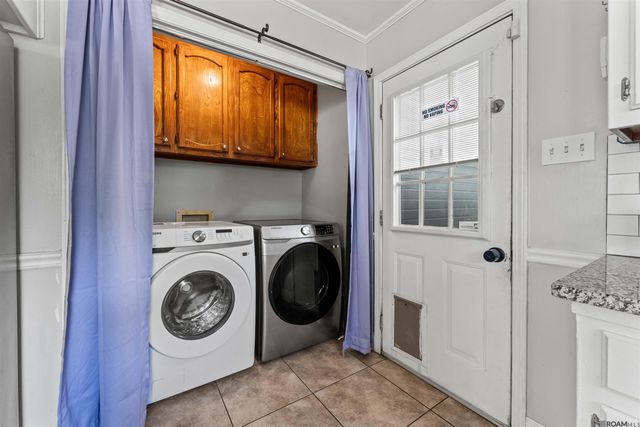 759 Fountain View Dr, Baton Rouge, LA 70820