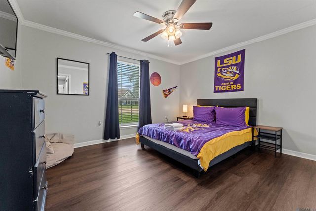759 Fountain View Dr, Baton Rouge, LA 70820