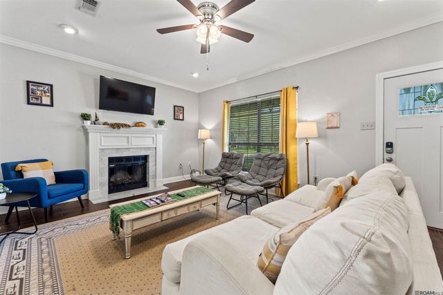 759 Fountain View Dr, Baton Rouge, LA 70820