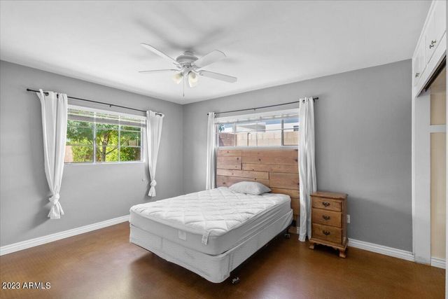 4320 E CLARENDON Avenue, Phoenix, AZ 85018