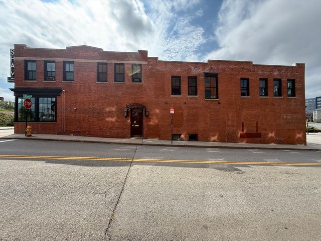 50 Water Street, Worcester, MA 01604