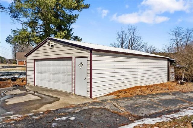 9685 NC Highway 65, Stokesdale, NC 27357