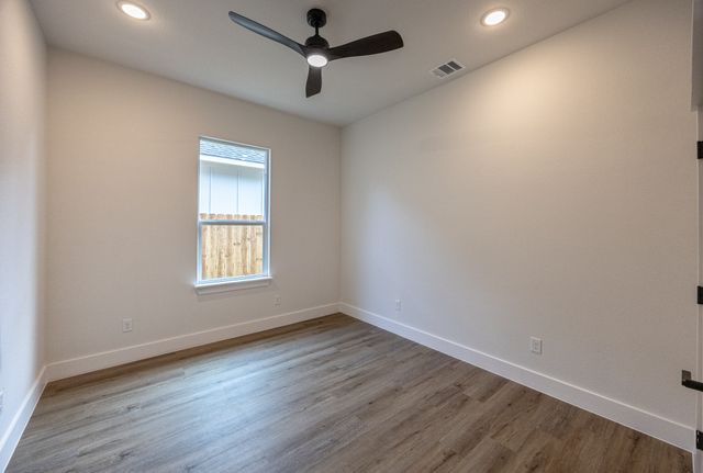 2902 Hiawatha Trail, Lake Worth, TX 76135