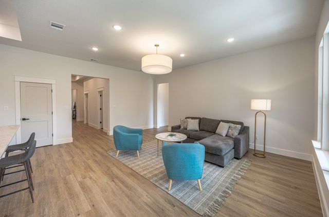 2902 Hiawatha Trail, Lake Worth, TX 76135