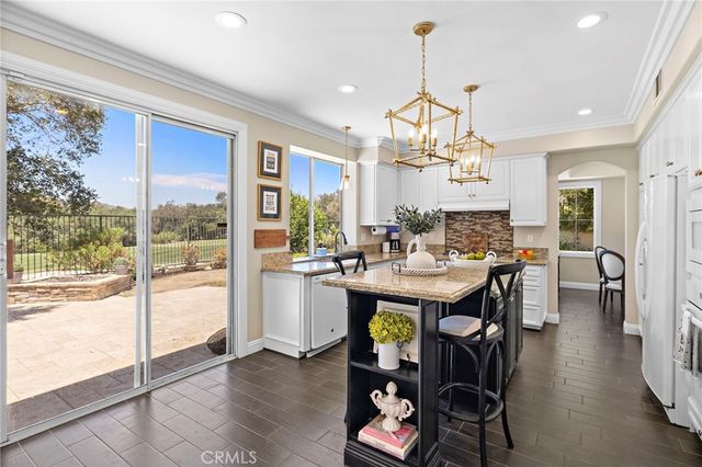 2 Pepper Court, Coto De Caza, CA 92679