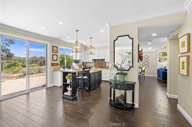 2 Pepper Court, Coto De Caza, CA 92679