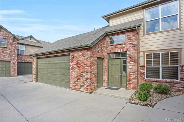 2250 S Vaughn Way 202, Aurora, CO 80014