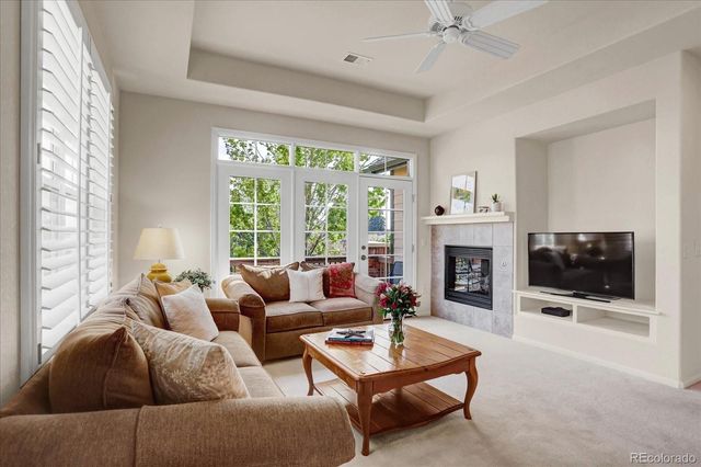 2250 S Vaughn Way 202, Aurora, CO 80014