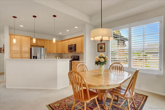 2250 S Vaughn Way 202, Aurora, CO 80014