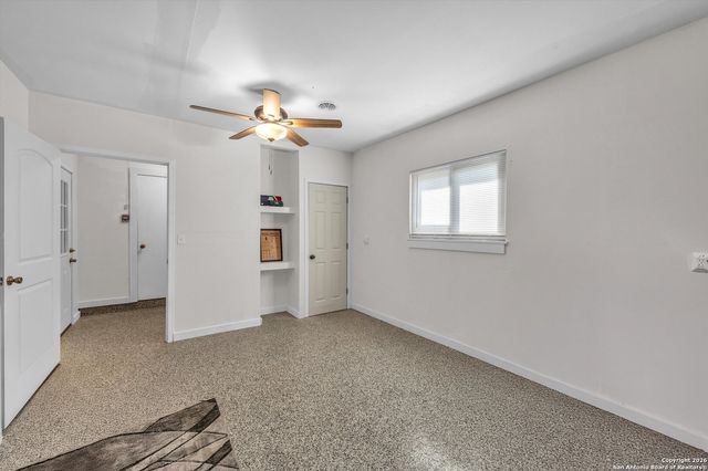 1423 Dove, Seguin, TX 78155