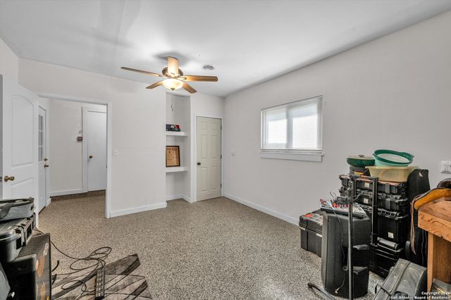 1423 Dove, Seguin, TX 78155