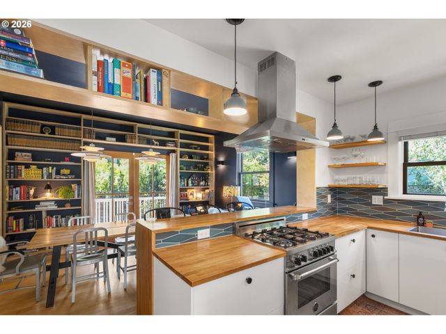 1105 Se NEHALEM St, Portland, OR 97202
