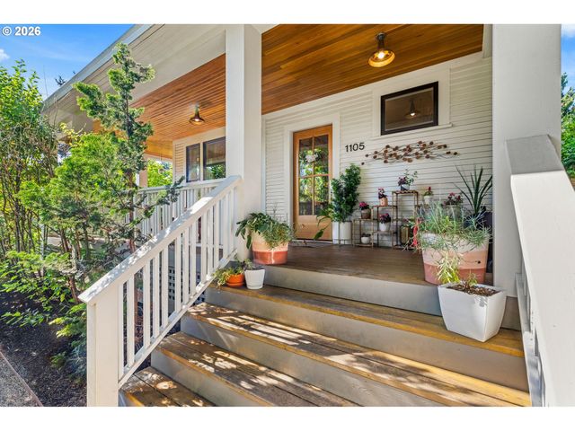 1105 Se NEHALEM St, Portland, OR 97202