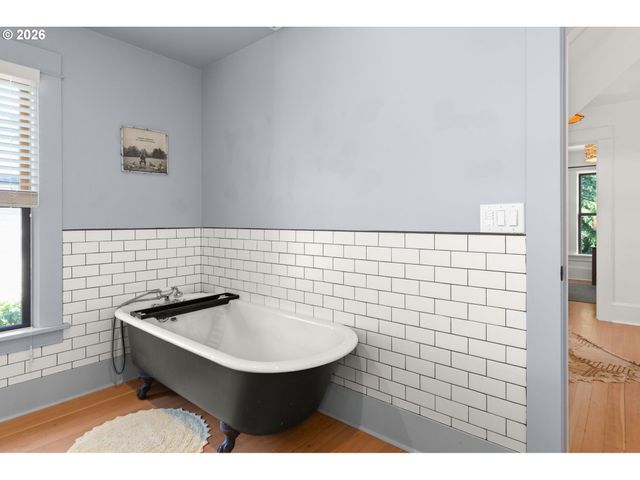 1105 Se NEHALEM St, Portland, OR 97202