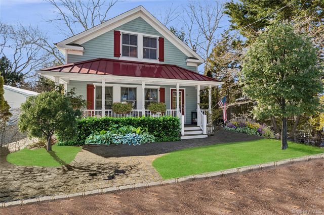 38 Baycrest Avenue, East Quogue, NY 11942