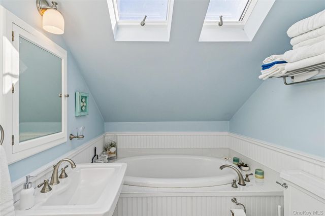 38 Baycrest Avenue, East Quogue, NY 11942