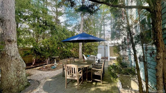 38 Baycrest Avenue, East Quogue, NY 11942