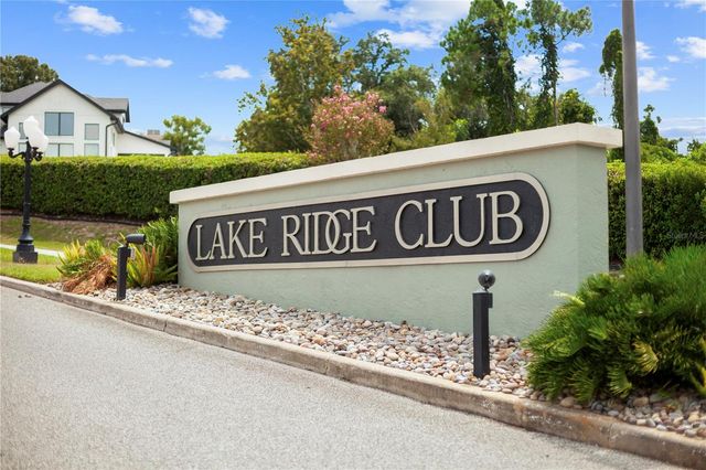 12615 CROWN POINT CIRCLE, Clermont, FL 34711