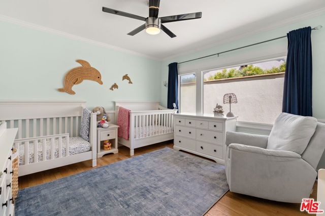 516 N Mansfield Avenue, Los Angeles, CA 90036