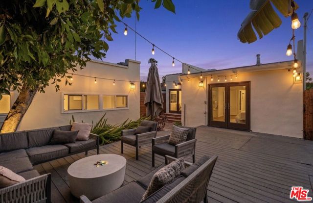 516 N Mansfield Avenue, Los Angeles, CA 90036
