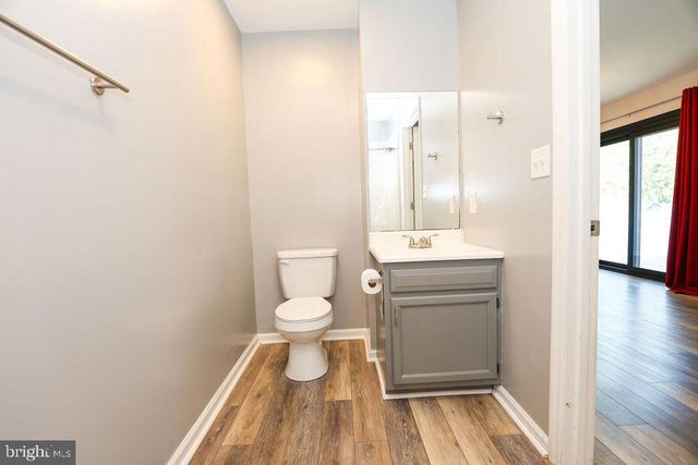 2070 WYATT CIR, Dover, PA 17315