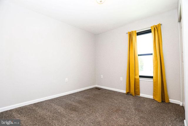 2070 WYATT CIR, Dover, PA 17315